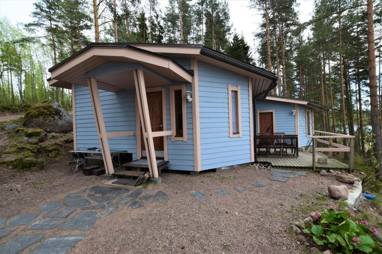 Вилла Pyhtaeaen Vuokramoekit Tuuski Экстерьер фото